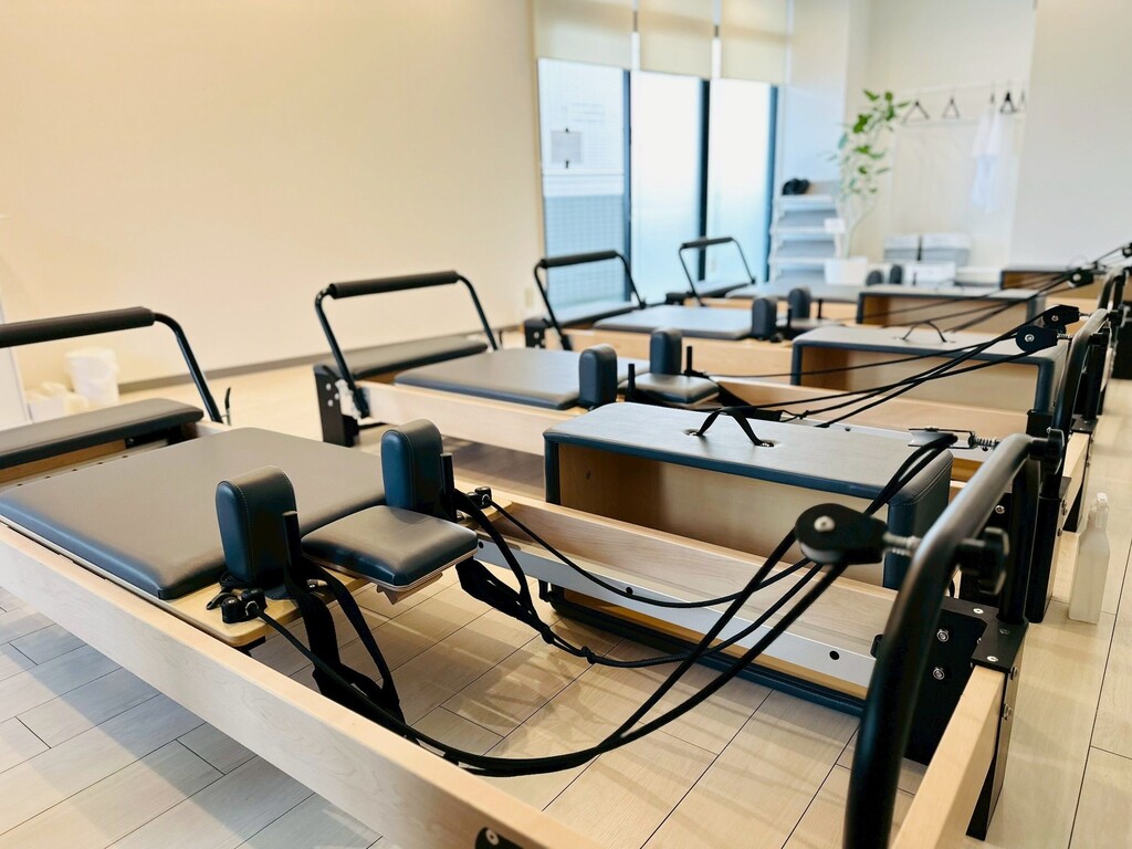 【初級】ジャンプマシンピラティス（グループ）